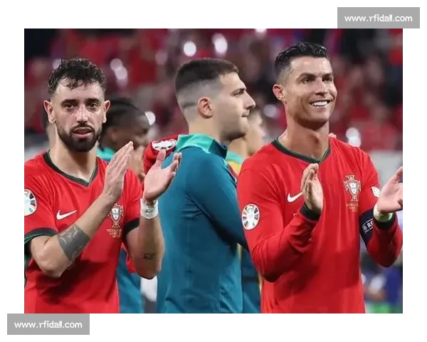 高清足球直播PC版免费在线观看畅享全球赛事精彩瞬间 - 副本 - 副本 - 副本 (4)